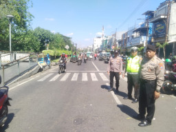 Polsek Semampir Intensifkan Patroli Harkamtibmas di Kawasan Wisata Religi Sunan Ampel