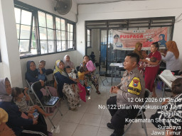 Bhabinkamtibmas Pegirian Berikan Imbauan Waspada Curanmor dan Informasi Perlinsos kepada Warga RW 11