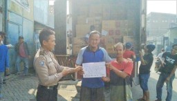 Panit Binmas Polsek Asemrowo Sosialisasi Pengalihan Jalur Ke Perusahaan Ekspedisi