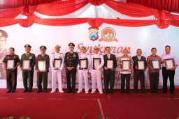 Puncak Peringatan HUT Bhayangkara 72 Berlangsung Meriah