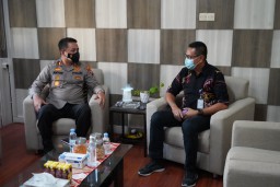 Kapolres Tanjung Perak Terima Kunjungan Kepala Cabang PELNI Surabaya