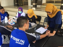 Polres Tanjung Perak Laksanakan Cek Kesehatan Peserta Binlat Casis Polri