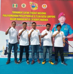 Anggota Polres Tanjung Perak Ikut Turnament Catur Tingkat Nasional HUT Ke-74 Korps Marinir