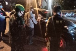 Polsek Krembangan Terus Lakukan Operasi Penyekatan, Cegah Masyarakat Mudik Lebaran
