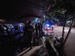 Polsek Semampir Lakukan Operasi Jam Malam Bubarkan Kerumunan di Warung-Warung