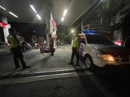 Sambang SPBU di Malam Hari, Polsek Pabean Cantikan Gelar Patroli Antisipasi 3C