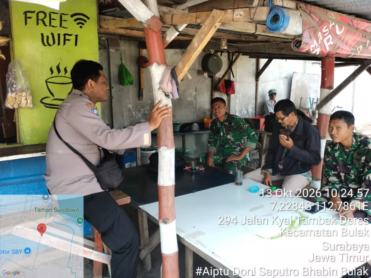 Bhabinkamtibmas dan Babinsa Kelurahan Bulak Sambang Warga, Imbau Waspada Curanmor dan Sosialisasikan Layanan 110